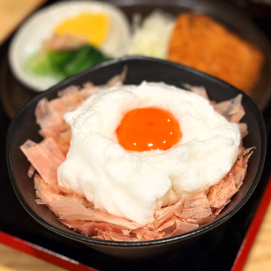 メレンゲかつお節定食